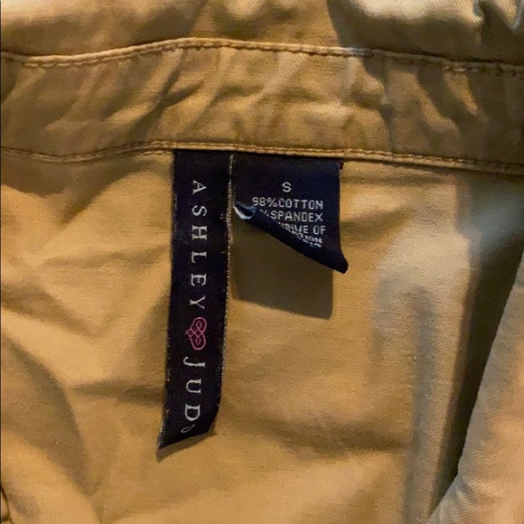 Women’s Dress Jacket - Picture 2 of 3